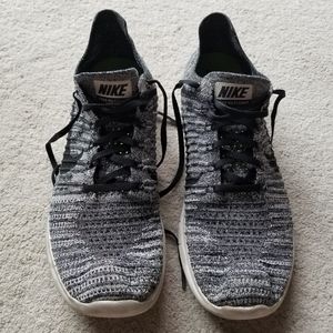 Nike Free RN Flyknit
